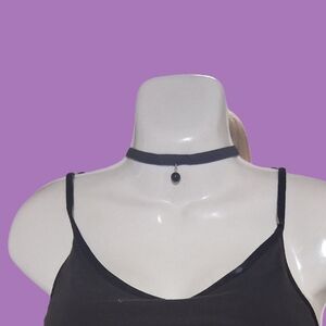 Women's Black Choker With Single Dangling Bead